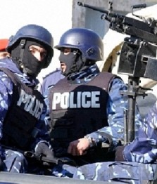 ضبط اشخاص وأسلحة وأجهزة اتصال في الزرقاء