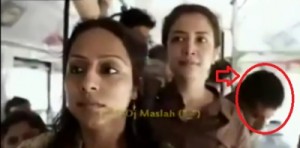 بالفيديو ...تحرش بها فلقتنه درساً وضيعت مستقبله..!!