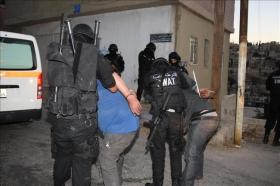 مداهمة اوكار مشبوهة .. تسفر عن اعتقال 7 اشخاص في عجلون
