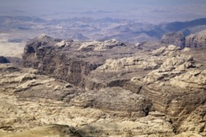 توقعات بانخفاض درجات الحرارة الليلية