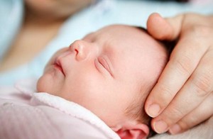 تفاصيل مرعبة | ماذا ينتظر جثمان الطفل قيس المسجى في ثلاجة الموتى