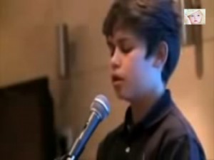 بالفيديو..مقطع لطفل روسي يقلد السديس يحظى بإعجاب مشاهديه