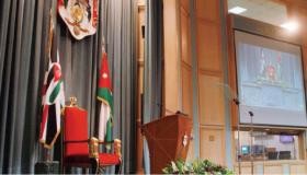 .. خطاب العرش ... بث مباشر