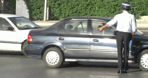 مواطن يدهس شرطي سير بسبب مخالفة