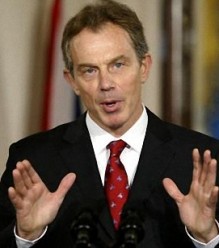 «بلير» وقع عقدا سريا مع شركة سعودية اسسها «امير» كبير مقابل مبلغ ضخم