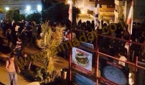 خلاف على الفيسبوك يتحوّل الى مشكلة دموية طائفية بسبب الكوفية الفلسطينية