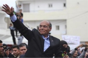 المرزوقي: أتشرف بحماس وباستقبال خالد مشعل ..." المرزوقي طار"