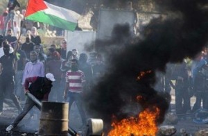 فايننشال تايمز : صفقة الغاز مهددة والسعود سيركب الحمار