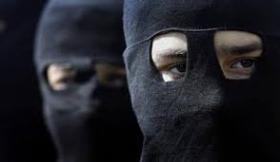 وفاة وإصابة بمطاردة أمنية لسارقين عمارة في سحاب