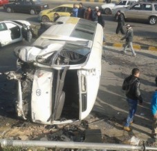 بالفيديو...إصابة 8 أشخاص بحادث تصام بين حافلة ومركبة في عمان