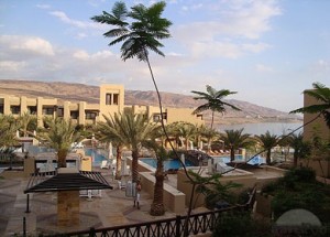 هل سيتم سحب الاسم التجاري من "الهوليدي ان" ؟!!