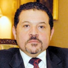 بالصورة..تعرّف على "مهنة" نجل الرئيس محمود عباس..هل هذا استخفاف ؟! أم أنه استخفاف ؟! !!