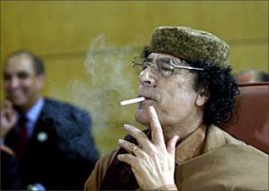 إكتشاف "كنز القذافي"... 2 تريليون و200 مليار دولار وأطنان الذهب في مخازن سرية