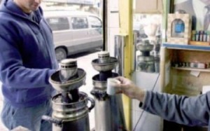 بيع المخدرات بمحلات القهوة السائلة.. شبهة أم حقيقة ....؟؟