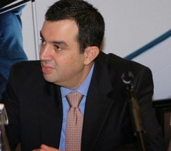 العماد الفاخر ...