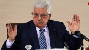 عباس يوقع وثيقة الانضمام لمحكمة الجنايات.. سنشكو من يعتدي علينا