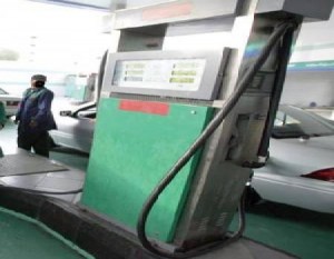 نقص حاد في مادتي الكاز والديزل في محطات عمان واربد والزرقاء وجرش