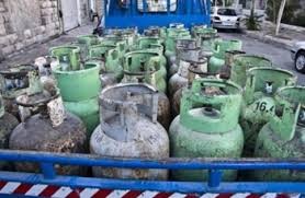 العاصفة الثلجية..سوق سوداء للغاز والتكسي تبتز المواطنين