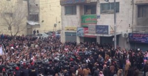 وسط البلد .. اشتباكات بين قوات الدرك والمشاركين واعتقال العشرات