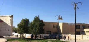 الرمثا.. طلبة التوجيهي يحاولون الاعتداء على المراقبين ..والدرك يتدخل بالمسيل