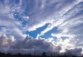 الأرصاد و«طقس العرب»: لا منخفضات جوية حتى نهاية الشهر الحالي