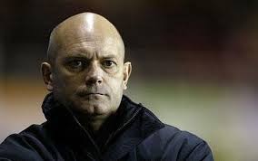 إتحاد الكرة لن يجدد عقد ويلكينز