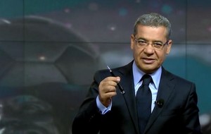 بالفيديو.. مصطفى الأغا يحرج زميلته ويسخر منها على الهواء