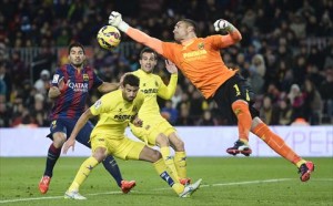 برشلونة يقلب تأخره لفوز ثمين على فياريال وينفرد بالمركز الثاني .. صور