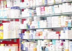 الموقر ... ضبط عرب يعملون صيادلة دون شهادات جامعية، واطباء من دون مزاولة مهنة