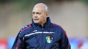 تحديد مصير المدير الفني للنشامى الأربعاء