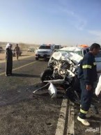 إصابة (14) شخص بحادث تصادم بين باص عمومي وسيارة في العدنانية بالكرك