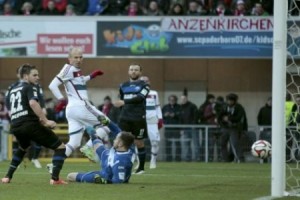 بالفيديو.. بايرن ميونخ يدك مرمى بادربورن بسداسية نظيفة