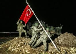 4 مقاطع فيديو ...كيف تمكنت القوات التركية من نقل رفاة "سليمان شاه" من ضريحه بحلب إلى أراضيها