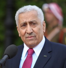 البلوي : بالأسماء النسور قام بتعيين هؤلاء و برواتب خيالية