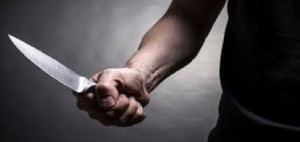 عين الباشا.. خمسيني يقتل شقيقه طعنا في الشارع العام