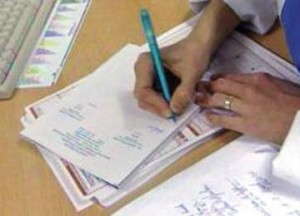 غرامة 20 الف دينار لكل طبيب يقدم وصفة طبية بمواد مخدرة لغير العلاج