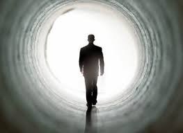 9 طرق غريبة للموت لن تصدق حدوثها !