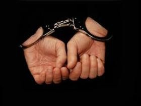 الامن: القبض على المتسببين باضرام النار بـ ١٨ حافلة في مصنع "البا هاوس"