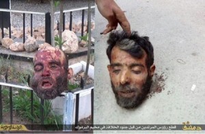 مخيم اليرموك بقبضة "داعش الارهابي" وأنصاره يحتفون بقطع الرؤوس