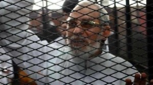 قرار بإعدام مرشد الإخوان و 13 متهما