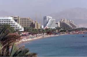 الاحتلال يلقي القبض على مواطنين "تركيين" حاولا التسلل إليها عبر الأردن