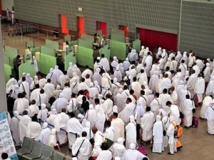 بالفيديو...التحقيق في هروب معتمرين مصريين إلى الأردن