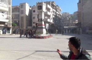 بالفيديو... قوات الأسد تنهار بجسر الشغور والثوار يسيطرون عليها