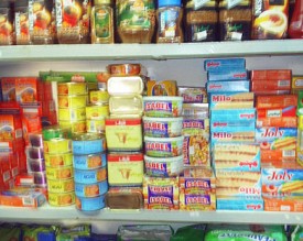 عمان...قادوا أنفسهم للمشنقة بعدما قتلوا موظف أمن وحماية لأجل سرقة "تونة وسجائر"