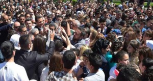 بالفيديو ....الأسد في ظهور علني: خسارة معركة لا تعني خسارة الحرب