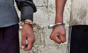 تفاصيل التحقيق مع شقيقين اقدموا على قتل شقيقتهم المطلقة "طعناً وبالرصاص" في غور الصافي