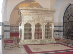 الأردن يرفض 3 طلبات إيرانية لفتح السياحة الدينية