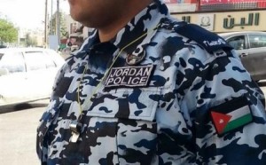 مدير الامن العام الجديد يلغي قرار الطوالبة بلبس" الفوتيك " كل ثلاثاء