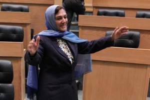 هجوم كاسح .. النائب "مريم اللوزي" تفضح 'نواب البزنس'