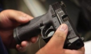 خلافات في حفل زفاف تنتهي باصابة شاب بعيار ناري في البلقاء